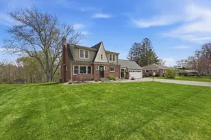 63 Mountain View St, South Hadley, MA 01075 - Photo 1