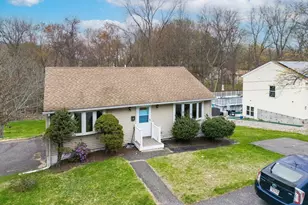 7 Leslie Ln, Millbury, MA 01527 - Photo 1