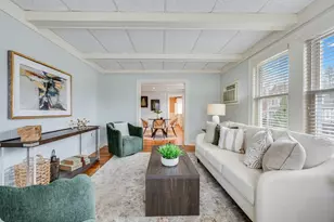 44 Jasper St, Saugus, MA 01906 - Photo 1