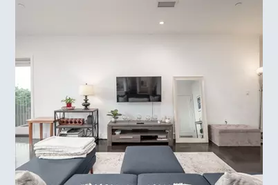 2 West 6th St. #306, Boston, MA 02127 - Photo 1