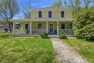 88 Straw Ave, Northampton, MA 01062 - Photo 1