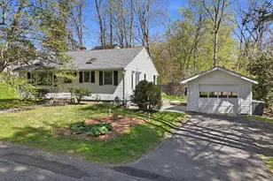 11 Verona St, Northampton, MA 01062 - Photo 1