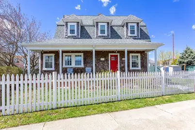 25 Gosnold St, New Bedford, MA 02740 - Photo 1