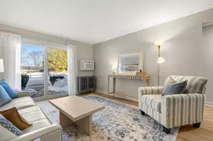 1 Brown Ave, Amesbury, MA 01913 - Photo 1