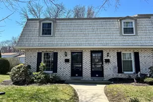 40 Corey Colonial, Agawam, MA 01001 - Photo 1