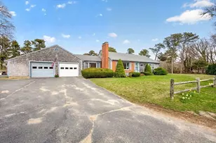 48 Glover Square, Chatham, MA 02633 - Photo 1