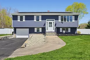132 Jean Dr, Seekonk, MA 02771 - Photo 1