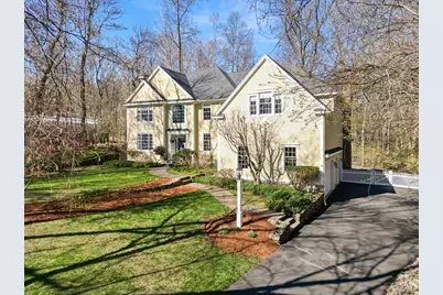 36 Morningside Dr, Topsfield, MA 01983 - Photo 1
