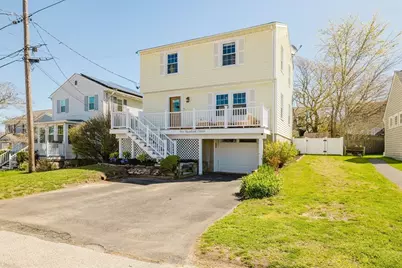 111 Foxboro Ave, Portsmouth, RI 02871 - Photo 1