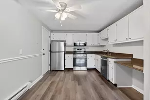 91 Pleasant St, Medfield, MA 02052 - Photo 1