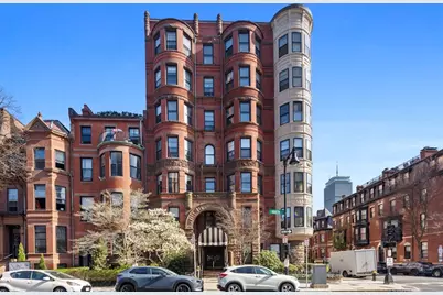 295 Beacon #32, Boston, MA 02116 - Photo 1
