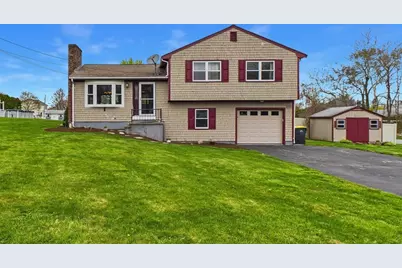 18 Duke St, Somerset, MA 02726 - Photo 1