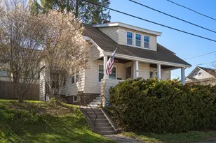 35 Boardman St, Worcester, MA 01606 - Photo 1