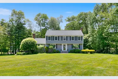 33 Kathleen Drive, Andover, MA 01810 - Photo 1