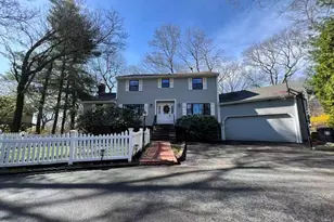 2 Blueberry Hill Ln, Arlington, MA 02474 - Photo 1