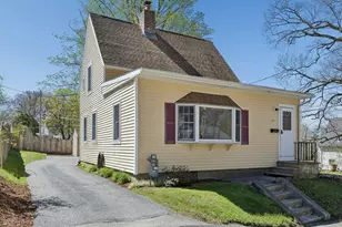 139 Ararat St, Worcester, MA 01606 - Photo 1