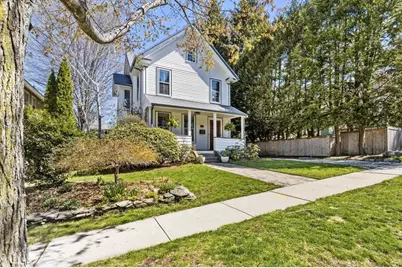 12 Hancock St, Winchester, MA 01890 - Photo 1