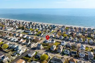 88 Revere St, Hull, MA 02045 - Photo 1