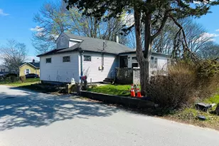 19 Oakdale St, Wareham, MA 02571 - Photo 1