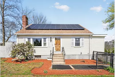216 Hartford Ave, Bellingham, MA 02019 - Photo 1