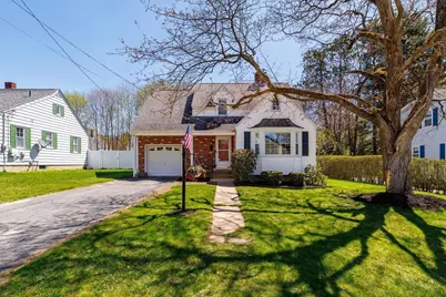 27 Myrtle Rd, Gardner, MA 01440 - Photo 1