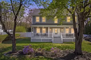 21 Bedford Dr, Grafton, MA 01536 - Photo 1