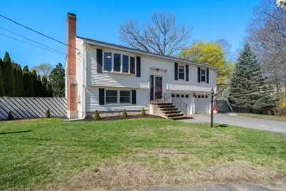 126 Hanscom Ave, Reading, MA 01867 - Photo 1