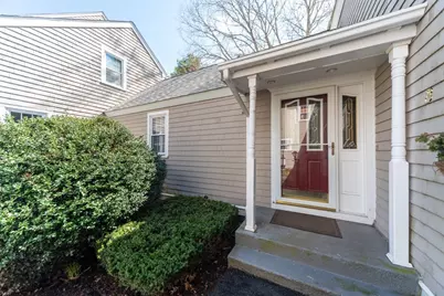 39 Megansett Dr #8, Plymouth, MA 02360 - Photo 1