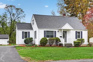13 Hamilton Rd, Northborough, MA 01532 - Photo 1