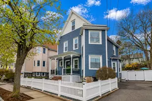 19 Pine St, Malden, MA 02148 - Photo 1