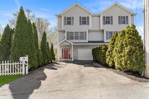 1 Hayward St, Ipswich, MA 01938 - Photo 1
