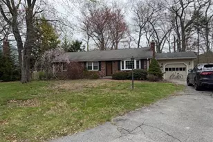 21 Pridemark Ln, Attleboro, MA 02703 - Photo 1