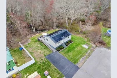 102 Brookside Rd, Rockland, MA 02370 - Photo 1