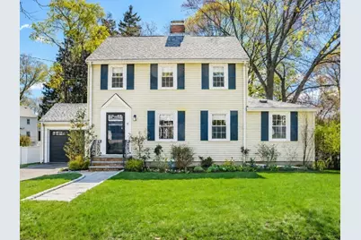11 Bunker Ln, Newton, MA 02465 - Photo 1
