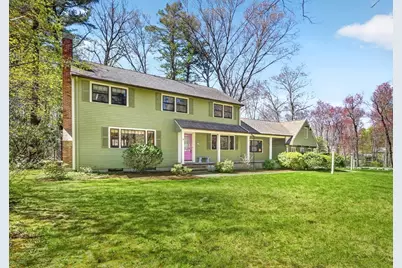 14 Beverly Rd, Bedford, MA 01730 - Photo 1