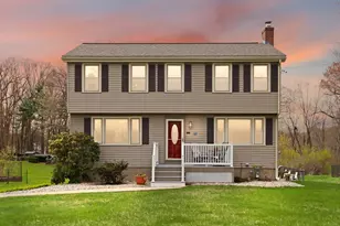 105 Green Meadow Dr, Tewksbury, MA 01876 - Photo 1