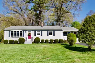 63 Marshall St, East Longmeadow, MA 01028 - Photo 1