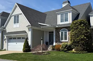 25 Crenshaw Ln, Andover, MA 01810 - Photo 1