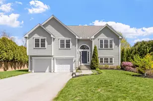 32 Steele St, Holden, MA 01520 - Photo 1