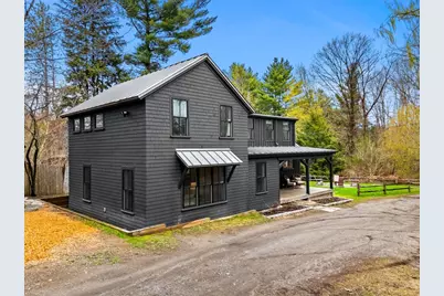 8R Rolfes Ln, Newbury, MA 01951 - Photo 1