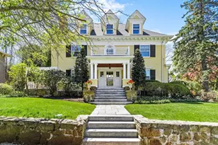 7 Cliff St, Winchester, MA 01890 - Photo 1