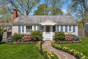 9 Mayflower Rd, Yarmouth, MA 02673 - Photo 1