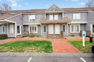 3 Strathmore Shire Dr, Uxbridge, MA 01569 - Photo 1