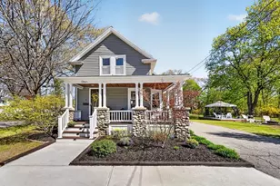 4 Lakeside Dr, Framingham, MA 01702 - Photo 1