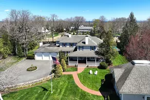 30 Crooked Ln, Duxbury, MA 02332 - Photo 1