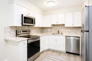 7 Chapel Hill, Plymouth, MA 02360 - Photo 1