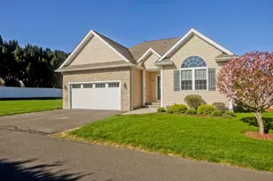 140 Stonybrook Wy, South Hadley, MA 01075 - Photo 1