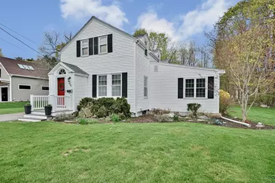 384 South Main St, Mansfield, MA 02048 - Photo 1