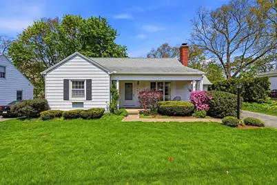 48 Weymouth St, Springfield, MA 01108 - Photo 1