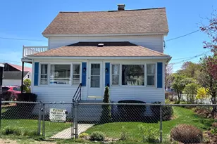 4 Central Ave, Northbridge, MA 01534 - Photo 1